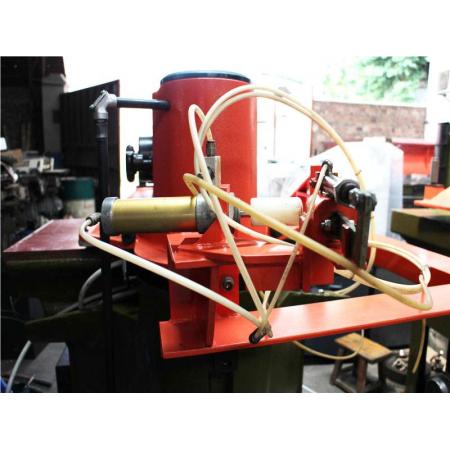 Renew Atom SE999/5 25tons leather swing arm cutting machine